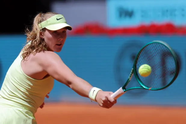 «دورة مدريد»: أندرييفا إلى نصف النهائي