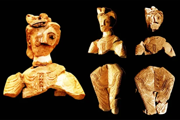 نصب ملكي لهشام بن عبد الملك من قصر الحير الغربي