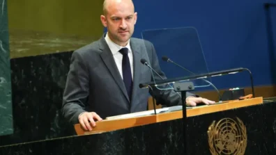 جولة موسعة لوزير الخارجية الفرنسي إلى منطقة الخليج