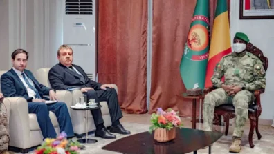 تطورات الأوضاع في مالي تثير قلق فرنسا… طلبت من مواطنيها مغادرة البلد الأفريقي المضطرب