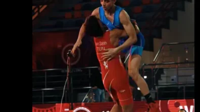 مصارع مصري يخطف الأنظار بـ«هجوم مجنون» في بطولة أفريقيا