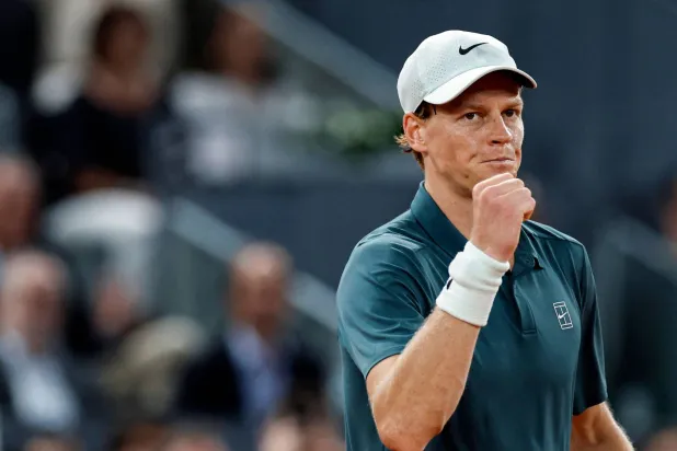 دورة مدريد: سينر يهزم خودار ويتأهل إلى نصف النهائي