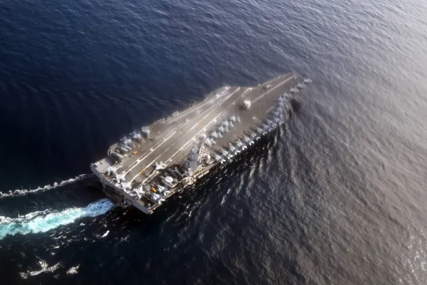 «سنتكوم»: حاملة «فورد» تواصل عملياتها في البحر الأحمر