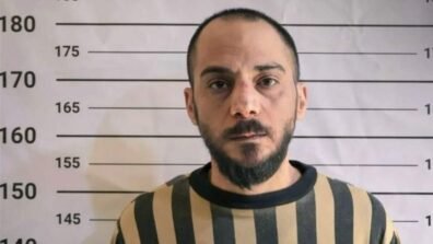 بالصورة.. جزار حي التضامن بقضبة الأمن السوري