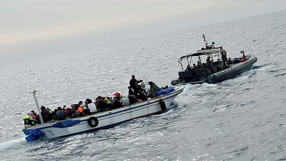 في طرابلس.. ملاحقة شبكات لتهريب البشر عبر البحر