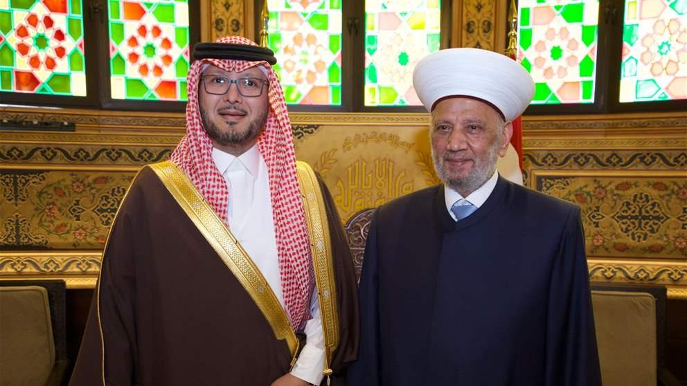 السفير السعودي من دار الفتوى: لبنانُ أرضُ الحِجى هل للحِجى أجلُ