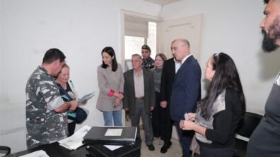 الحجار من دائرة نفوس بيروت: "أسرعوا في المعاملات"!