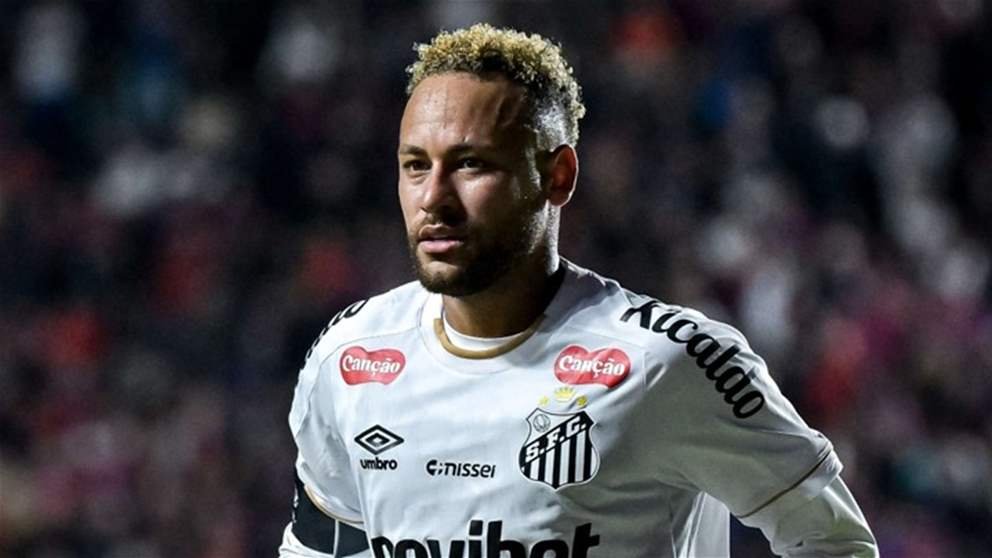 فيديو – نيمار يواسي طفلًا باكياً قبل مباراة سانتوس