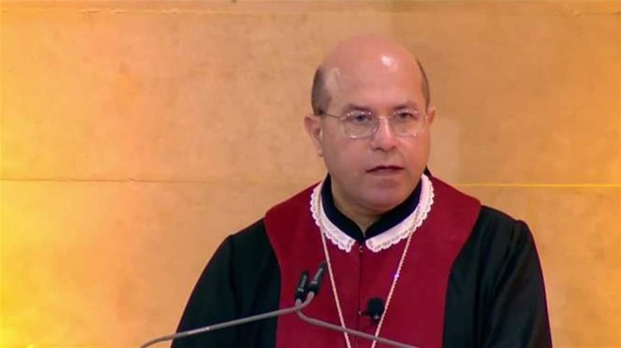 الرئيس عون شارك في رتبة سجدة الصليب ودفن المسيح في جامعة الروح القدس – الكسليك…