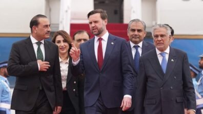 وزير الخارجية الباكستاني يدعو أميركا وإيران إلى مواصلة الالتزام بوقف إطلاق النار بعد انتهاء المحادثات