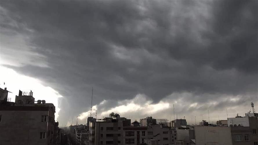 البصمة المناخية للنزاعات… هكذا تحول الحروب السماء إلى مصدر للأمطار الحمضية والضباب السام!