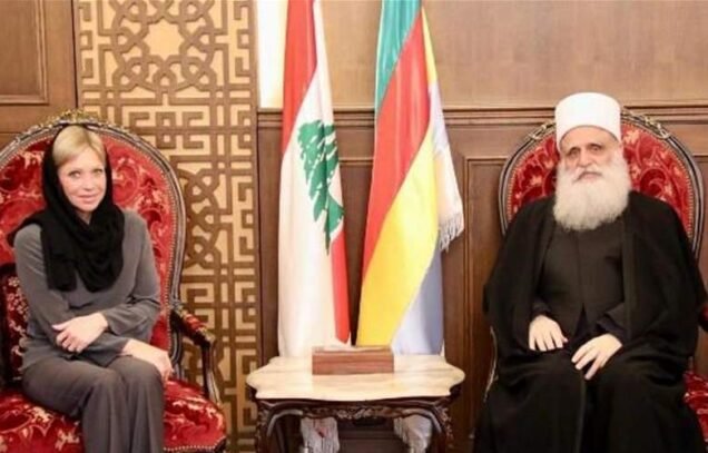 شيخ العقل استقبل بلاسخارت: الحوار بين المسؤولين داخلياً يبقى السبيل الوحيد لحل الأزمات