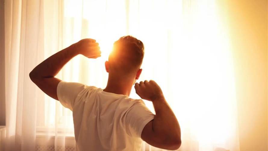 تحذير طبي من خطأ صباحي يضر بصحة الساقين… إليكم نصيحة الأطباء لتجنب آثاره!