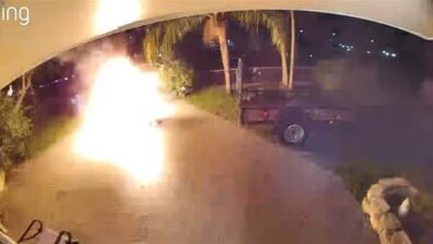 امرأة تنجو من الموت بأعجوبة… انفجر كرسيها المتحرك فجأة وفيديو يوثّق لحظة!