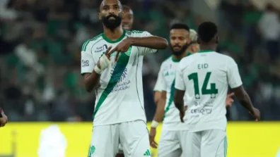 رباعية الأهلي ترسل الأخدود إلى «يلو»