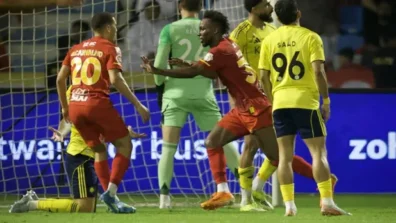 كيف أربك القادسية سباق اللقب بين النصر والهلال؟