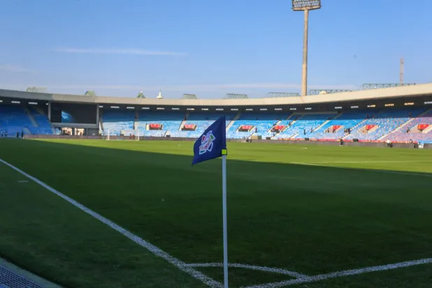 «آمال تحقيق الدوري» تنشط عملية بيع تذاكر الخليج والهلال