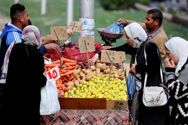 التضخم المصري يتباطأ إلى 14.9 % في أبريل