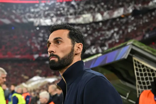 أربيلوا: ينبغي لريال مدريد مواجهة غضب جماهيره بعد حسم برشلونة للدوري