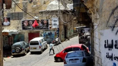 الحوثيون يفرضون رقابة أمنية على الحي القديم في إب