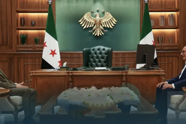 الشرع يستقبل الفنان جمال سليمان بقصر الشعب في دمشق