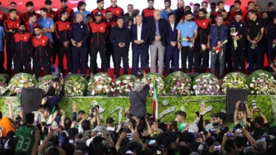 إيران تودع منتخبها المتجه لأميركا وتصفه بـ«ممثل المقاتلين والمرشد» في المونديال