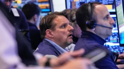 عوائد السندات الأميركية لأجل 30 عاماً تكسر حاجز الـ5 % لأول مرة منذ عقدين