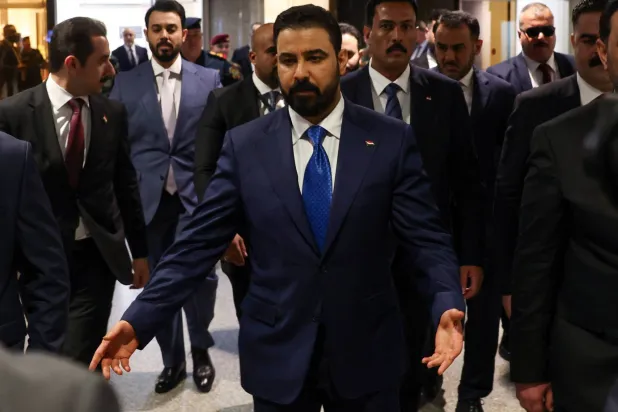 الزيدي يعبر أول اختبار برلماني بحكومة غير مكتملة