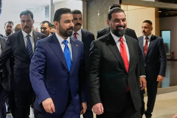 العراق: حكومة غير مكتملة وبلا فصائل