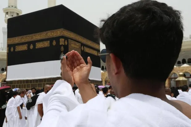 نحو رحلة نسك ميسَّرة وآمنة… دليل إرشادي للحجاج