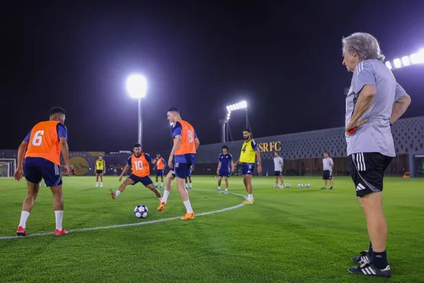 النصر وبطولات آسيا… «كر وفر» وعلاقة درامية