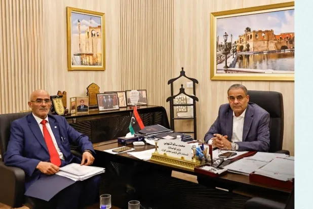 المتقاعدون في ليبيا… أزمة مزمنة وحلول مؤقتة