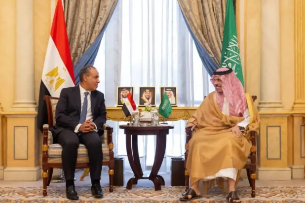 السعودية ومصر تناقشان جهود خفض التصعيد في المنطقة