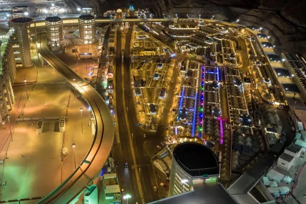 السعودية توسع توظيف تقنيات الذكاء الاصطناعي لخدمة الحجاج