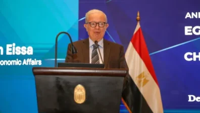 هل دخلت مصر منطقة «الخطر» في ملف الديون؟