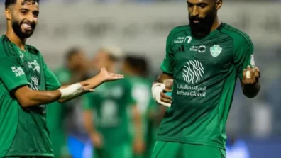 الدوري السعودي: الأهلي يستعرض برباعية في الخليج