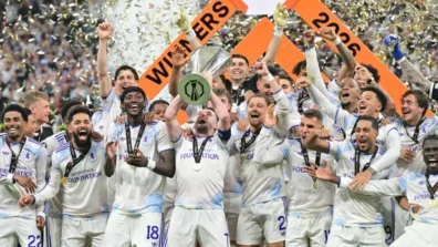 تحت أنظار الأمير ويليام… أستون فيلا يتوج بطلا لـ«يوروبا ليغ»