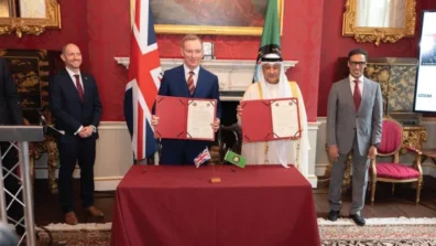 اتفاق تجارة تاريخي بين الخليج وبريطانيا