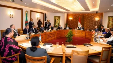 «وزاري دول الجوار» يرفض كافة أشكال التدخل الخارجي في الشأن الليبي
