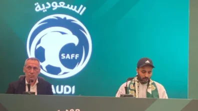 دونيس يكشف قائمة السعودية لكأس العالم… 30 لاعباً والفرج يغيب