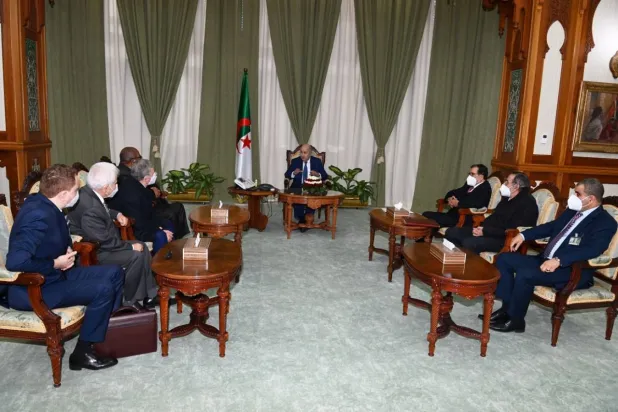 صعود اليمين المتطرف يهدد بنسف «مصالحة الذاكرة» بين الجزائر وباريس