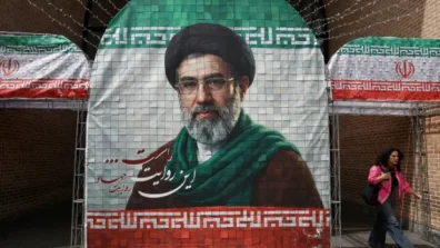الاستخبارات الأميركية: مجتبى خامنئي يختبئ في موقع سري ويعيش بعزلة شبه تامة