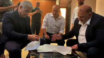 نتنياهو يخطط لشطب حزب عربي بزعم «الإرهاب» ومساعدة غزة