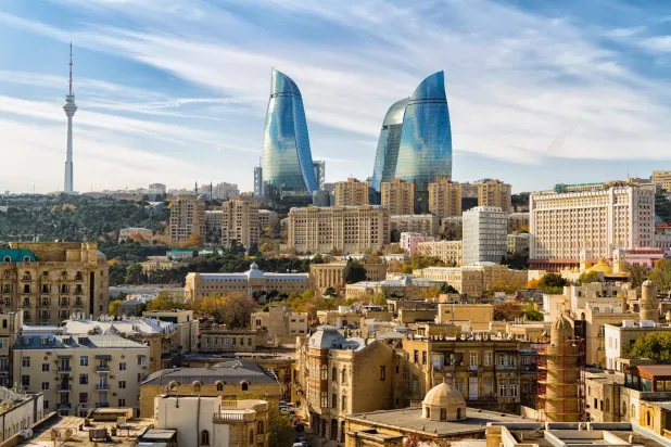 أذربيجان تطرح ممرات القوقاز لربط لوجستيات السعودية بآسيا الوسطى