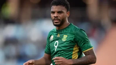 لايلي فوستر نجم جنوب أفريقيا يتذكر هدف تشابالالا في افتتاح مونديال 2010