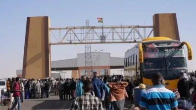 تكدس المعابر وارتفاع التكاليف يعيقان عودة السودانيين من مصر خلال العيد