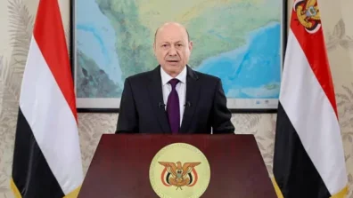 العليمي يدعو لوحدة الصف وإنهاء الانقلاب الحوثي