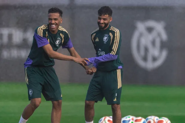 «الأخضر» يدشن التدريبات «التكتيكية»… وسعود: هيا بنا إلى كأس العالم