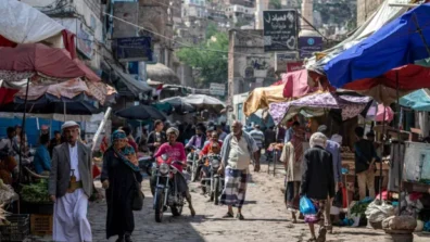 ارتفاع الأسعار يخنق فرحة العيد في مدينة تعز