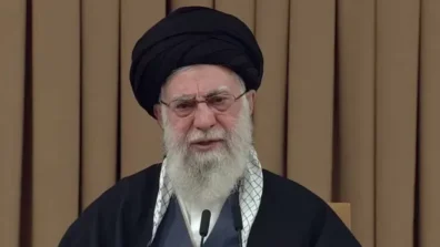 إيران تُعِدّ لإقامة جنازة كبرى لمرشدها الراحل علي خامنئي